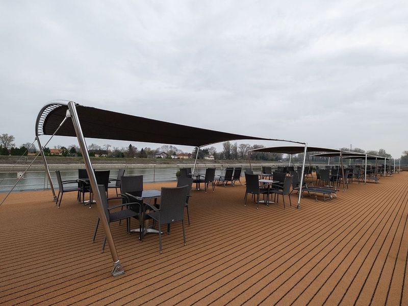 Sun Deck