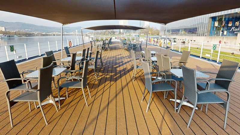 Sun Deck