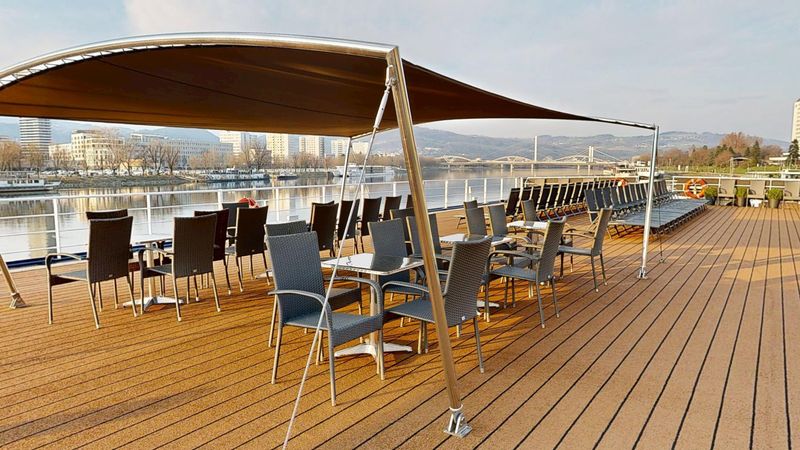 Sun Deck