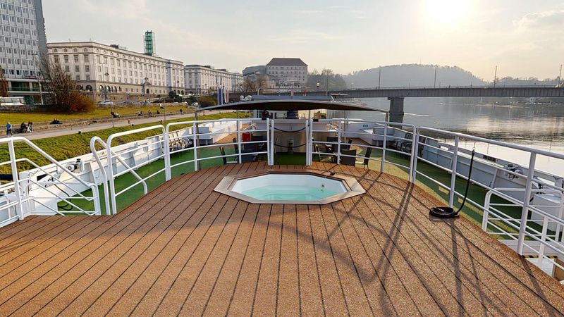 Sun Deck