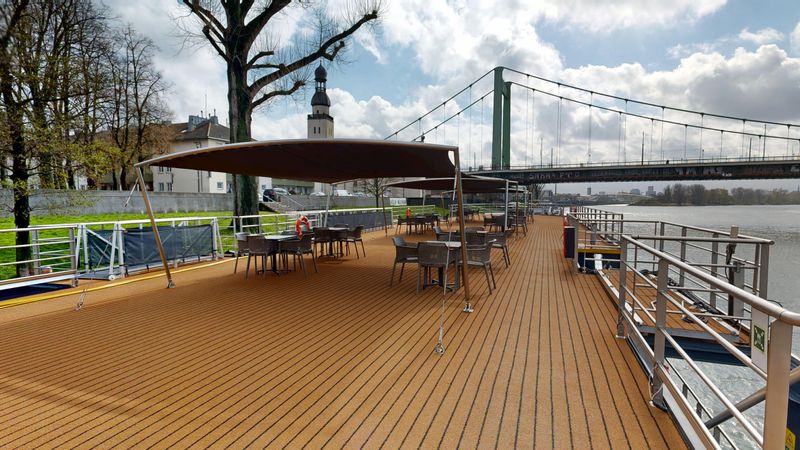 Sun Deck